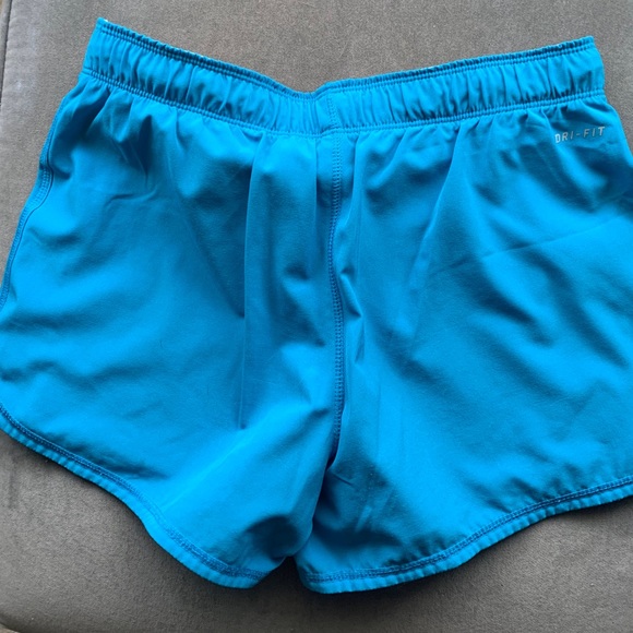 Nike shorts with spandex undershorts - Picture 2 of 5